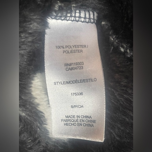 Sleep Riot Soft Cozy Bathrobe Size Small Black w White Hearts Hood Belt Pockets - Picture 7 of 8